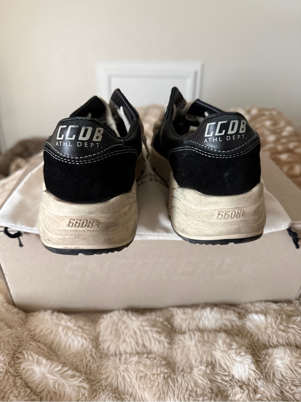 Golden Goose Women's Running Sole in black nappa and suede - Picture 3 of 8